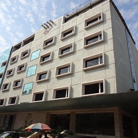Hotel Budhil Park Visakhapatnam Ngoại thất bức ảnh