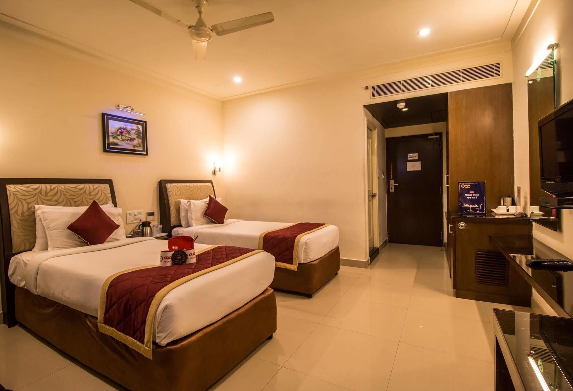 Hotel Budhil Park Visakhapatnam Ngoại thất bức ảnh