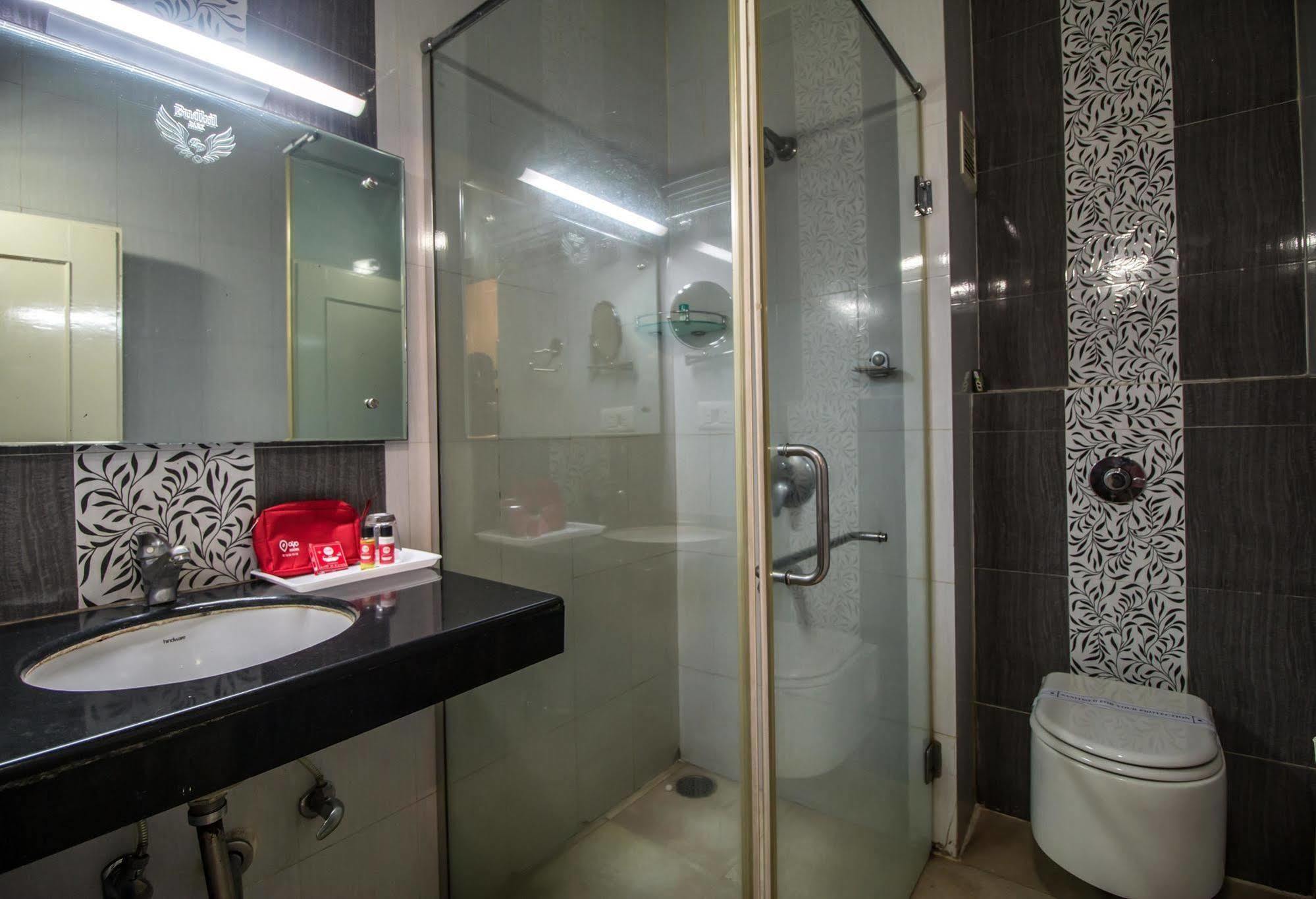 Hotel Budhil Park Visakhapatnam Ngoại thất bức ảnh