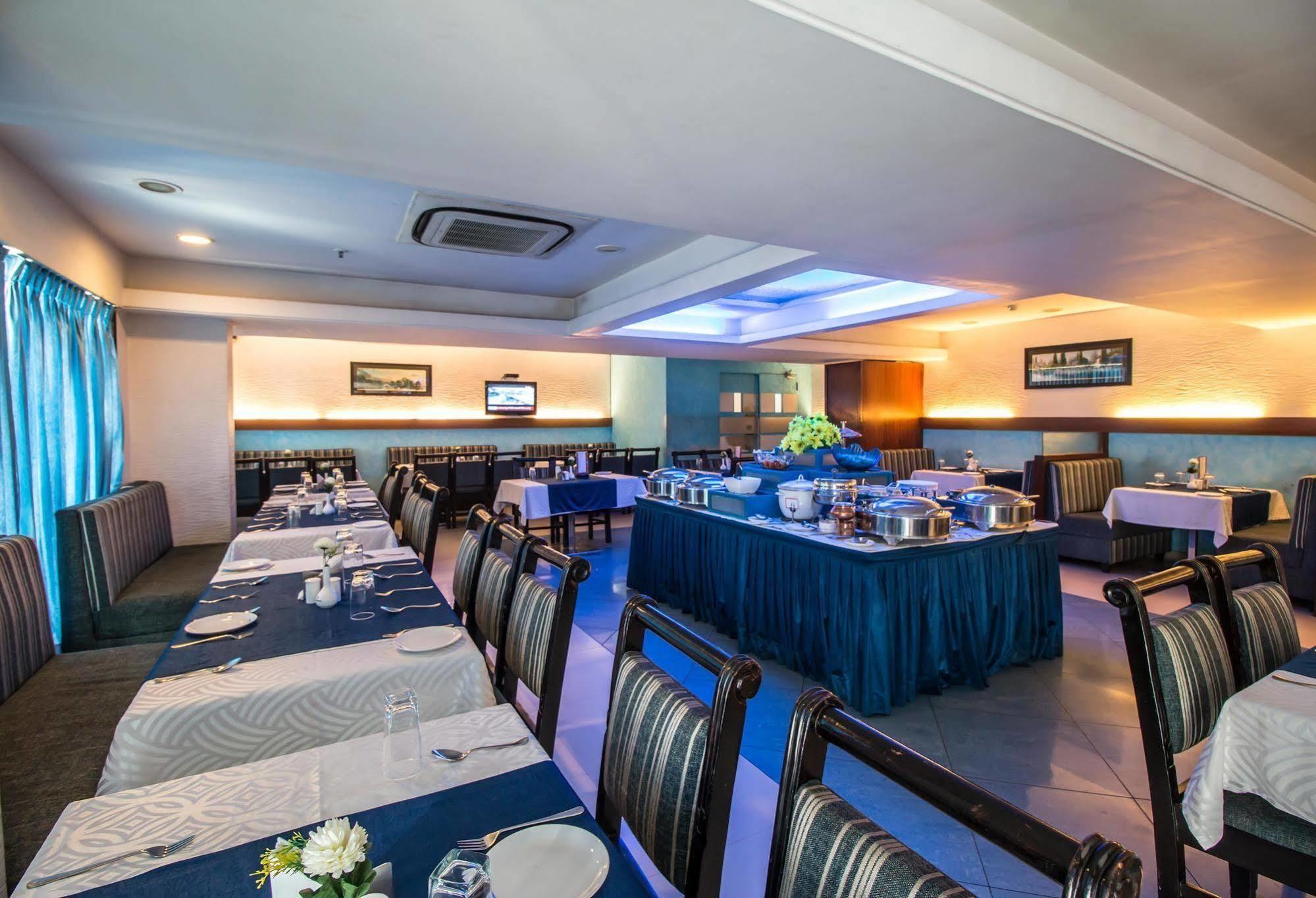 Hotel Budhil Park Visakhapatnam Ngoại thất bức ảnh