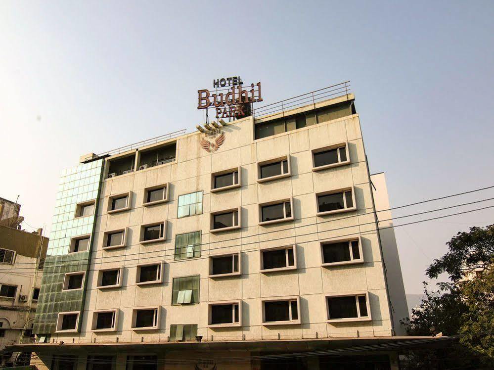 Hotel Budhil Park Visakhapatnam Ngoại thất bức ảnh