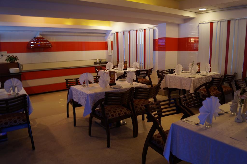 Hotel Budhil Park Visakhapatnam Ngoại thất bức ảnh